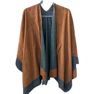 NWT Moss Rose cape Poncho reversible OSFM Rust Brown & Grey Versatile Equestrian